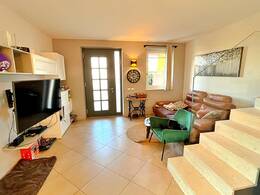 Villetta a schiera di testa Residenziali in vendita