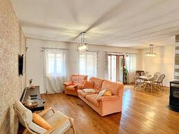 Casa semi indipendente Residenziali in vendita