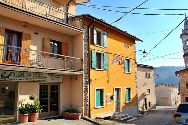 FP Studio Immobiliare agenzia immobiliare Fumane - Verona - Casa indipendente Residenziali in vendita