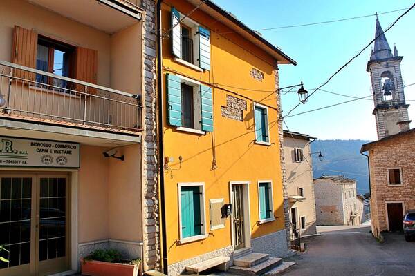 FP Studio Immobiliare agenzia immobiliare Fumane - Verona - Casa indipendente Residenziali in vendita