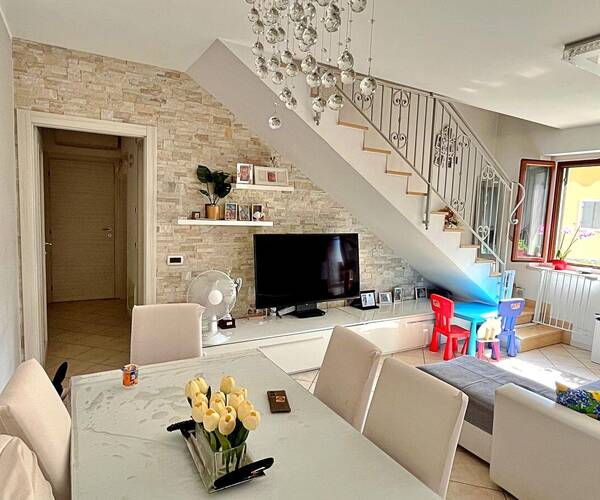 FP Studio Immobiliare agenzia immobiliare Fumane - Verona - Appartamento Residenziali in vendita