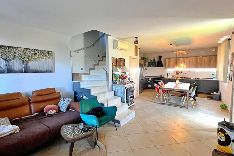 Villetta a schiera di testa Residenziali in vendita