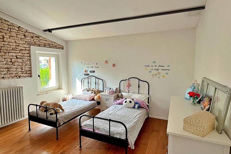 Casa semi indipendente Residenziali in vendita